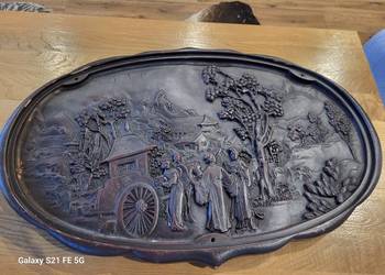 Stolik antyczny płaskorzeźba