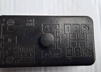 Ursus 4011 puszka obudowa bezpieczników oryginał PRL