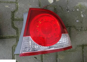 HONDA CIVIC SEDAN 2008 LAMPA PRAWY TYŁ
