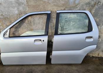 Suzuki Ignis FH 00-03 drzwi LEWE przód tył srebrny Z2S