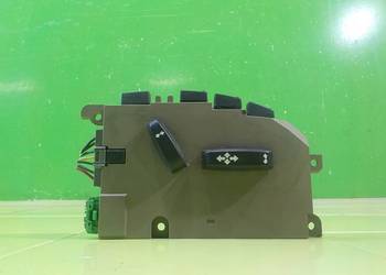 VOLVO XC60 2.4 D AUT 09r KOMBI 5D panel sterowania fotela prawy przod