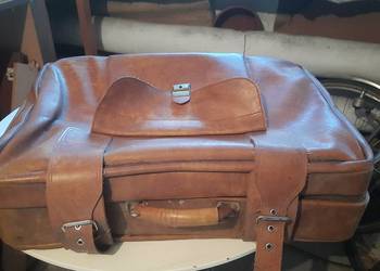 Stara duża walizka PRL