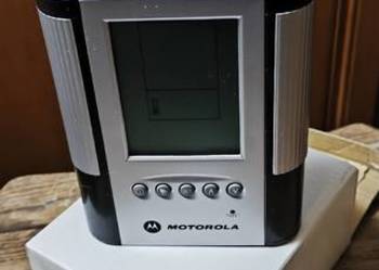 Motorola przybornik na biurko pojemnik z zegarem i termometrem