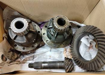 Mechanizm różnicowy wałek atak Fiat 125 Polonez