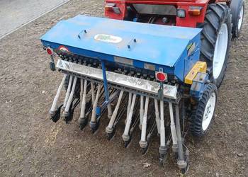 Siewnik kutnowiak poznaniak duża skrzynia przekladnia bez stopniowa 2m