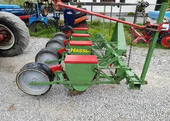 Siewnik hassia do kukurydzy