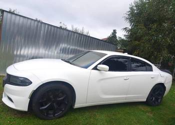 Dodge Charger sxt 2015