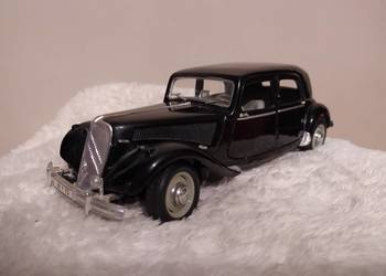BMW z lat 20 1:18 czarny