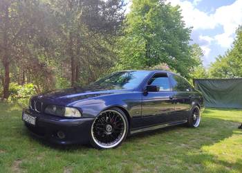 BMW E39 528i