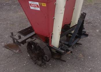 Sadzarka do ziemniaków Akpil