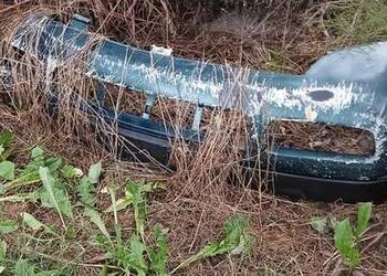 Zderzak przedni audi 80 zielony blach części