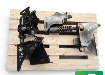 Amortyzacja B11D03 Zawieszenia Kabiny CNH 82033876 New Holland TM190