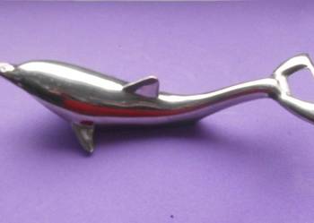 Otwieracz do napoi kolekcjonerski chromowany "DELFIN " - wy