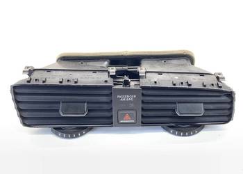 KRATKA NAWIEWU PRZÓD VW GOLF VII 5G1819728AC Hatchback WENTYLACJI