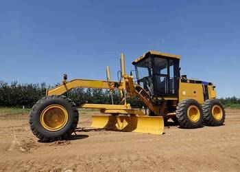 Refundacja 50% NOWA równiarka drogowa a CAT Caterpillar 2026