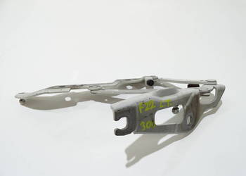 ZAWIAS KLAPY LEWY TYŁ BMW F22 300 7304557