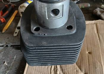 Cylinder + tłok  dzik 21 stare zapasy