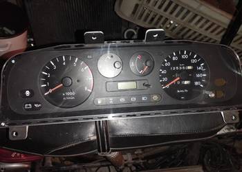 Liczniki zegary Terrano maverick 2,4