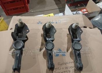 Wahacz dolny lewy do fiata 125p polonez