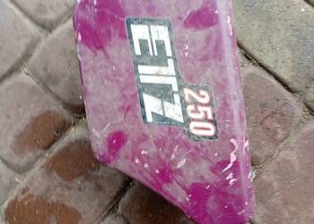 Dekiel prawy MZ etz 250 ddr