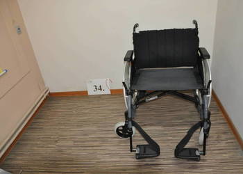 34 Bariatryczny SZEROKI Invacare wózek inwalidzki 60 cm do 160 kg FAKTURA