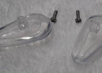 Noski do okularów, poduszki miękkie, 14,5x7mm, śrubki 4x1mm, komplet