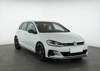 VW Golf GTI TCR