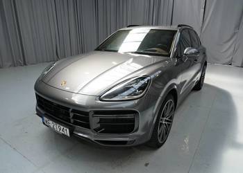 PORSCHE CAYENNE TURBO
