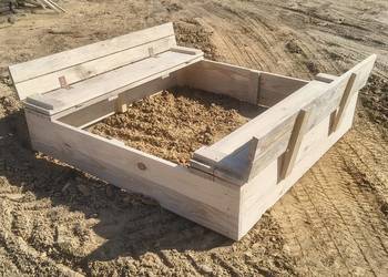 Piaskownica z zamknięciem