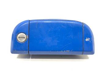 KLAMKA ZEWNĘTRZNA PRAWY PRZÓD VW TRANSPORTER T4 701837210 Bus 90-04