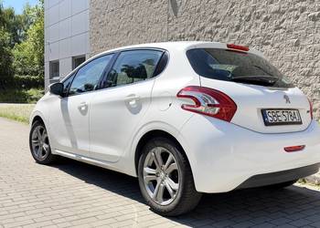 Sliczny Peugeot 208. Wym kom. roz.106 tys przeb. Stan idealny