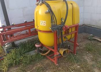 Opryskiwacz 400l szerokość 12m