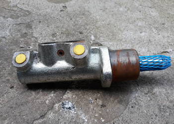 Pompa hamulcowa nr. 383136 Peugeot 406