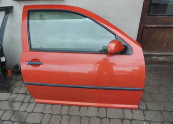 VOLKSWAGEN GOLF 4 IV 3D DRZWI PRAWY PRZÓD
