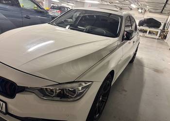 BMW F30 330e iPerformance