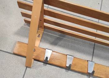 Wieszak, półka z haczykami