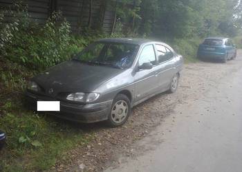Szyba boczna drzwi prawa lewa przód tył Renault Megane I 96-03 sedan classi