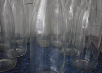 Butelki , słoje na soki ,przetwory ,poj. 0,75 L - 22 sztuki