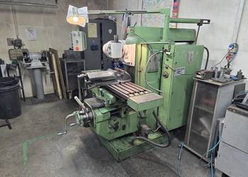 Frezarka FWD32 Jarocińska Fabryka Obrabiarek