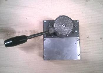 Mechanizm obrotów prawo-lewo do tokarki TUR50