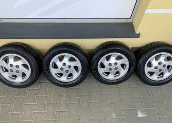 Komplet alufelg z oponami 14” do Nissana.