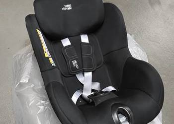 Fotelik Britax Romer Dualfix 3 i-Size + baza Flex Base iSense