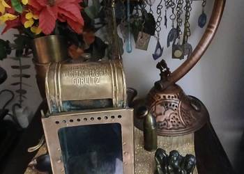 Mosiezna stara lampa kolejowa