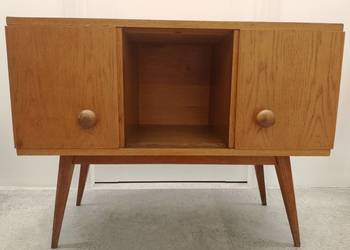 Szafka pod radio typ 859 Głuchołaskie fabryki mebli PRL