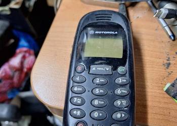 telefon MOTOROLA