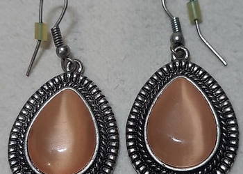 Oksydowane kolczyki z kamieniem