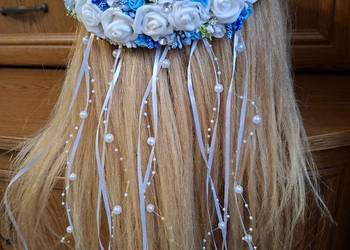 Wianek komunijny biało niebieski asymetryczny