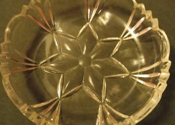 Talerzyk szklany art neuvoau, początek XX w.