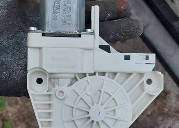 8K0959812A Silnik podnoszenia szyby Audi A4 B8