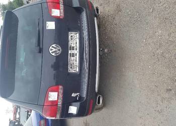 LC9Z TOUAREG ZDERZAK TYŁ